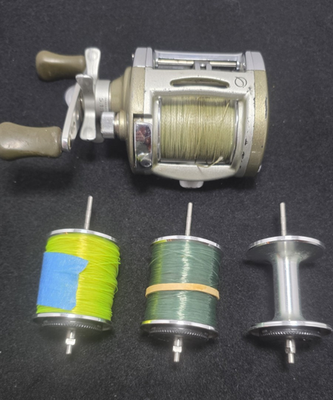 #ad Vintage Quantum Classic 1431MGE with 3 Extra Adjustable Spools $30.00