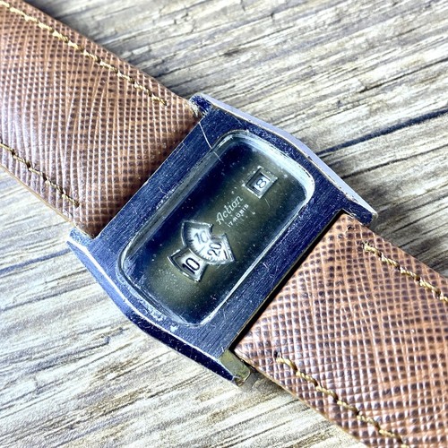 Reloj de acción ULTRA RARO vintage Jump Hour Manaul Wind hecho en Suiza para hombre años 70 - Imagen 6 de 23