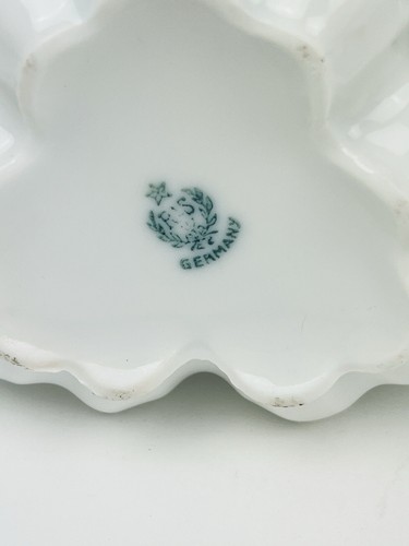 Vintage RS Prussia White Roses & Red Berries Delicate Floral Creamer - Picture 9 of 15