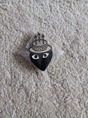 Comme Des Garcons Birthday Hat Emoji Brass Pin Bag Charm Brooche Badge Designer 