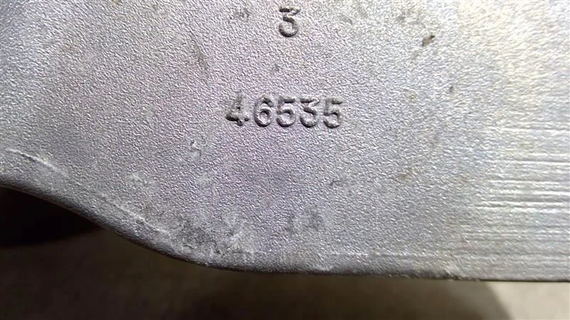 2018-2020 CHRYSLER PACIFICA ENGINE RIGHT FRAME MOUNT BRACKET 68224746AD - Image 3 of 4