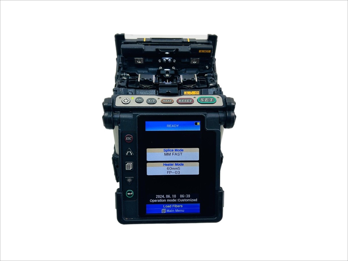 Fujikura FSM-80S Core Alignment Fusion Splicer 4743 ARC Count | eBay