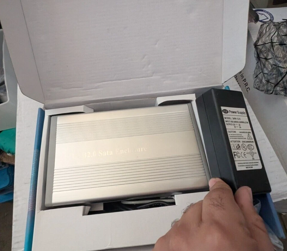 3.5-In USB 2.0 IDE SATA Aluminum Hard Disk Drive External Enclosure Case NEW - Image 3 of 4