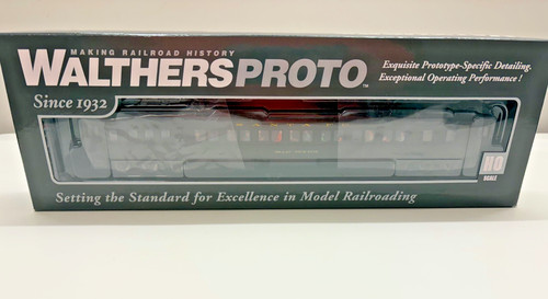 Walthers Proto 920-17001 Santa Fe 82' Pullman 14 secciones durmiente verde | Condition: Used