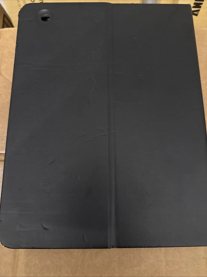 Anker Bluetooth Folio Keyboard Case TC941 for Ipad 4/3/2 Black_ - Image 2 of 3