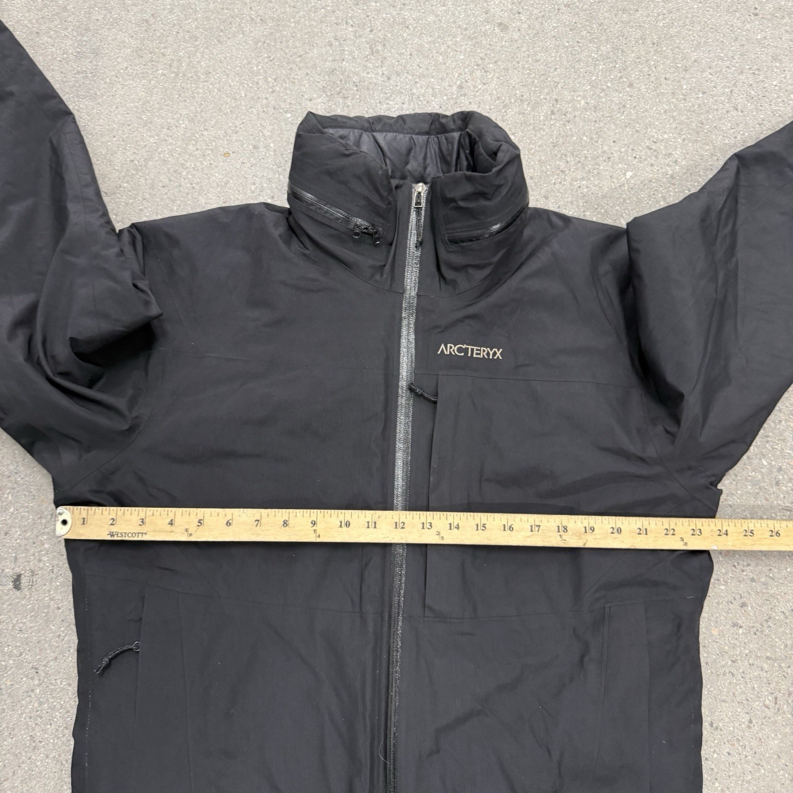 Giacca uomo vintage Arc'teryx Gore Tex Primaloft taglia media nera