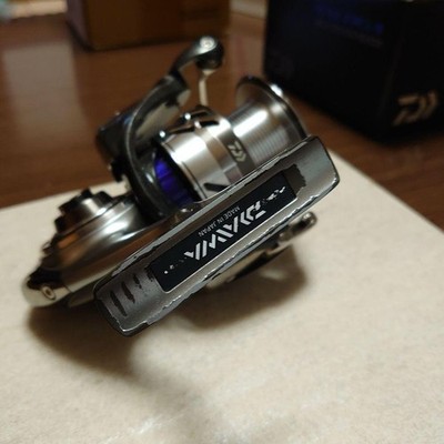 Daiwa SALTIGA BJ3500 SH Spinning Reel | eBay