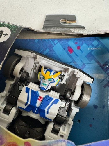Transformers Generations Legacy Evolution Deluxe Class Strongarm (Read Below) - Picture 4 of 6