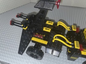 Lego Vintage - Space Blacktron I 6941-Battrax -100% Complete  .1987