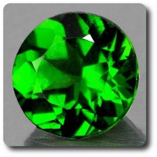 Pierres et Minéraux. 0.29 cts CHROME DIOPSIDE .IF Russie.