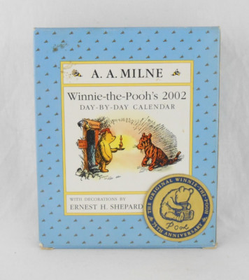 Dutton Books Winnie The Pooh 2002 Day by Day Desk Calendar AA Milne New