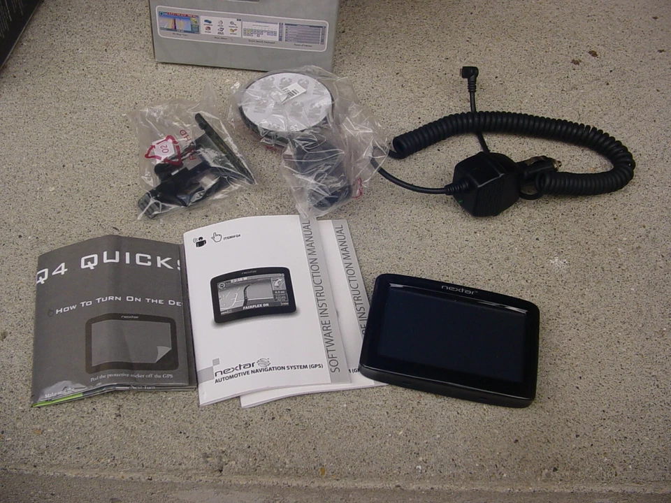 Nextar GPS Q4 Series 4.3" TOUCH SCREEN - Image 3 of 4