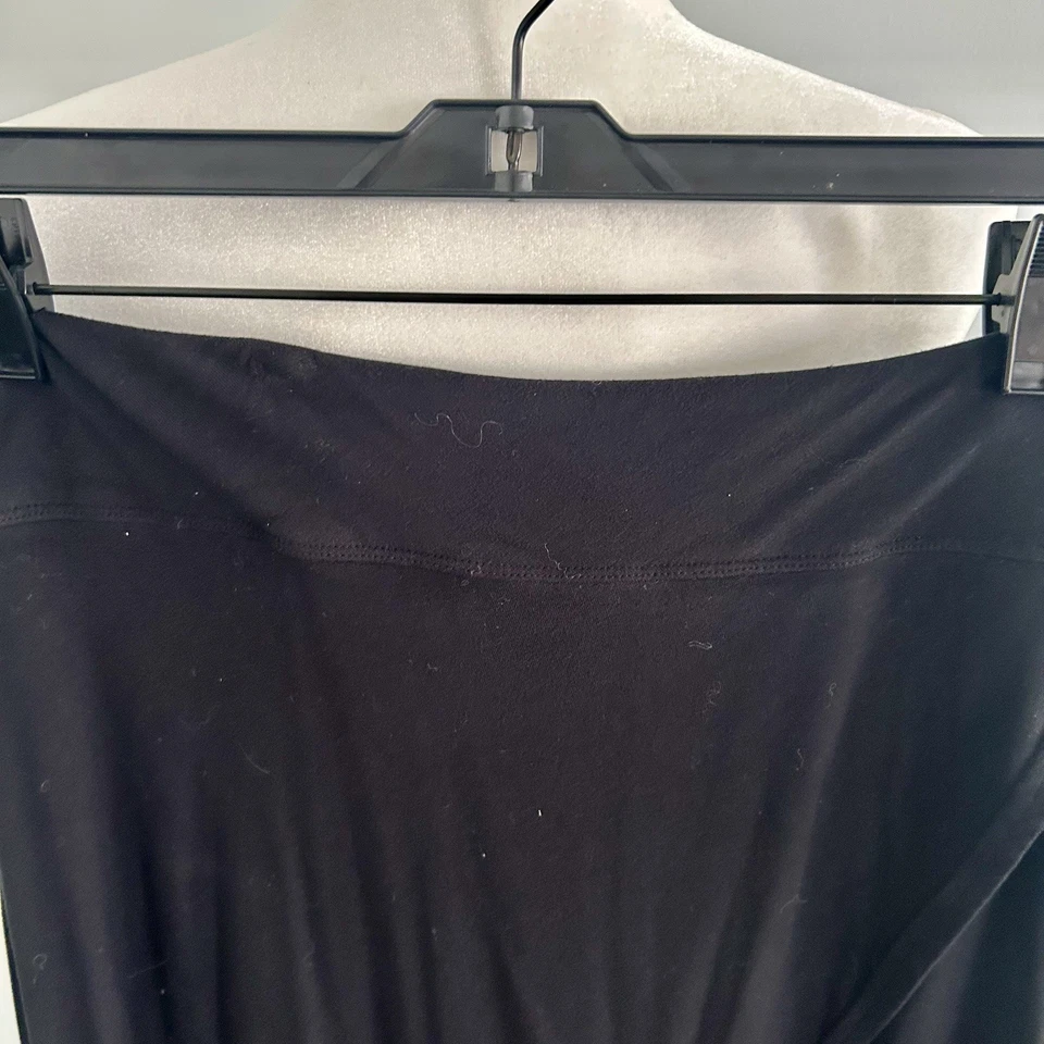 Athleta Ladies Skirt - Size L - Image 3 of 4