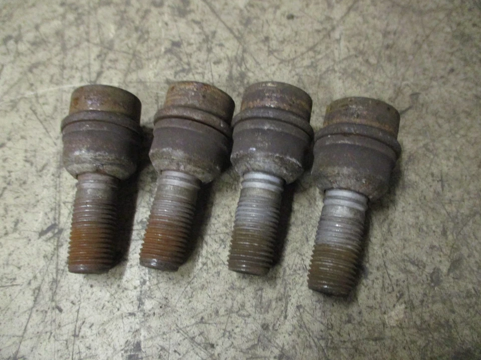 Felgenschloß Audi Q5 Q7 VW Touareg Radschrauben 14mm AUDI Q5 8R — 第 3/4 张图片