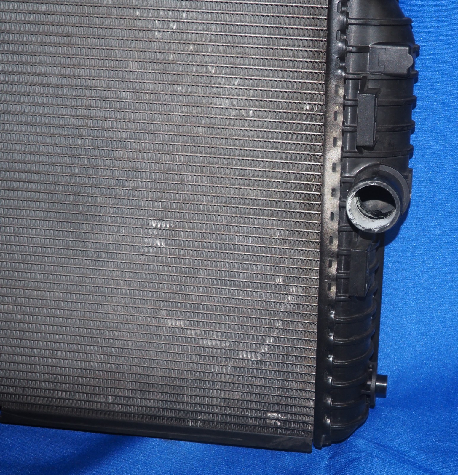 2011-2014 McLaren MP4-12C Engine Cooling Radiator OEM *Notes* Working W/Warranty