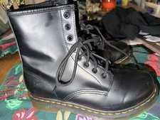 Dr. Martens 1460 Smooth Leather Boots Black Women s Size UK 7 / EU 41 / US 9