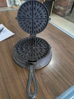 VINTAGE VOLLRATH  Cast Iron WAFFLE MAKER GRISWOLD? RARE Look