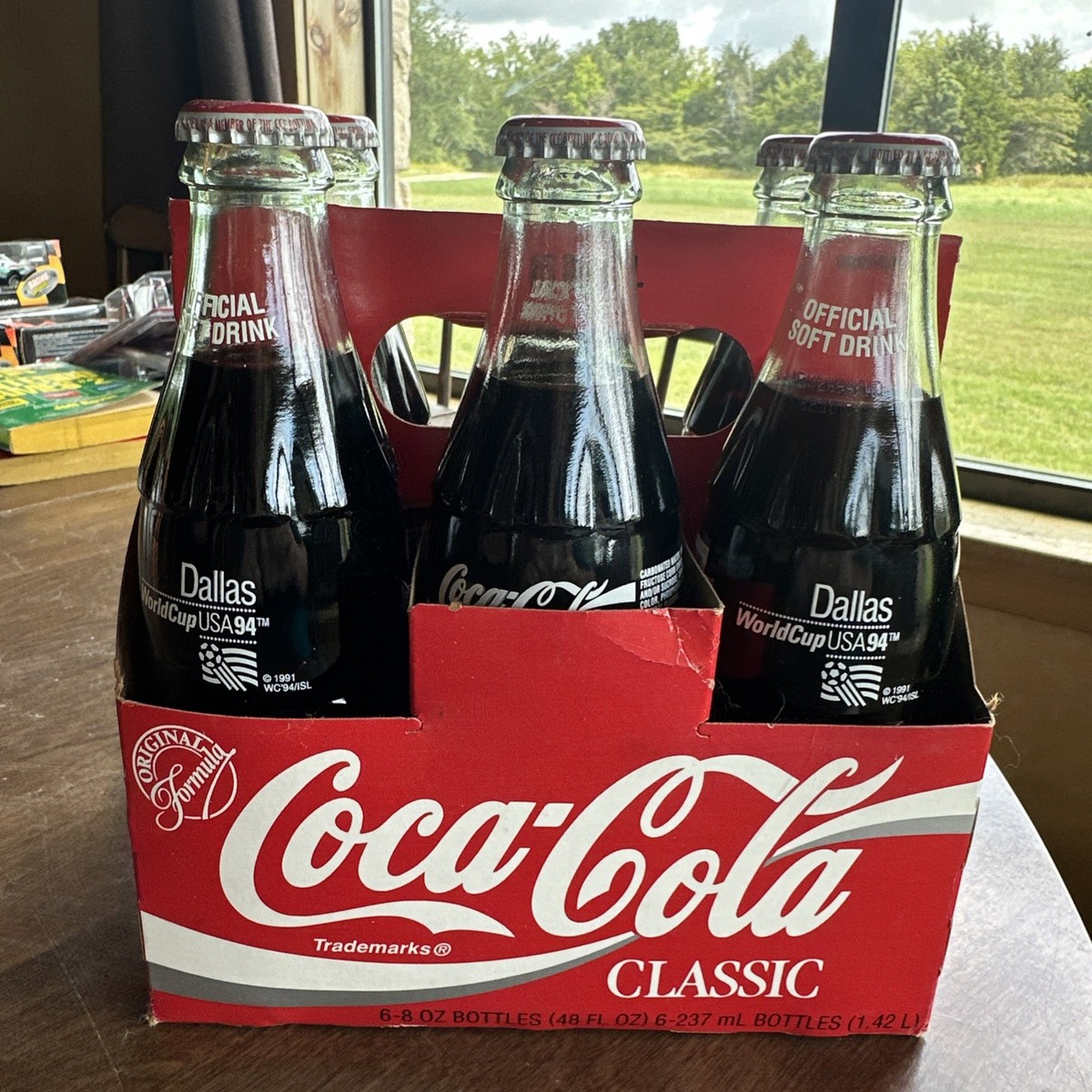 COCA-COLA Classic Bottle USA World Cup 94 -6 8oz Coke bottles