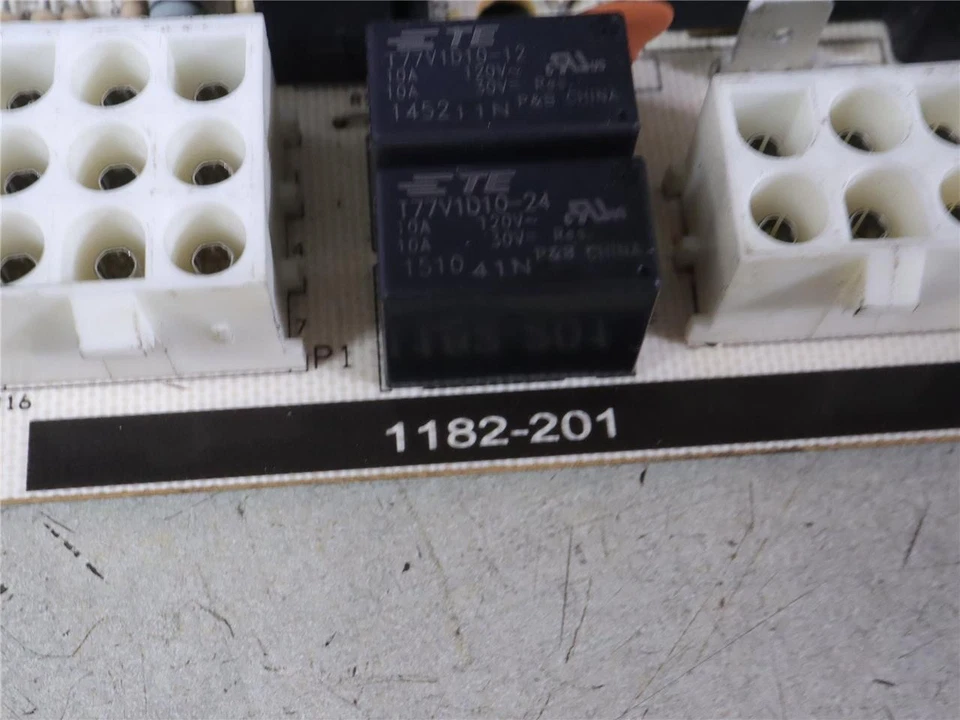 Nordyne Intertherm Miller 1182-201 Furnace Control Circuit Board 624844 - Image 2 of 4