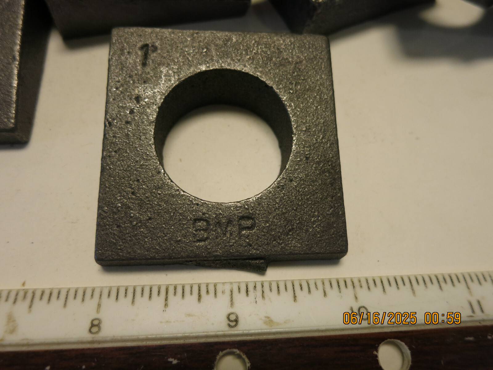 1" Beveled Square Washer Malleable Plain Lot of 20  New