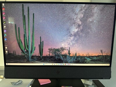 HP 32  All In One Desktop, Intel i9700, 32gb Ram, RTX 2080 w/ Max Q-Design