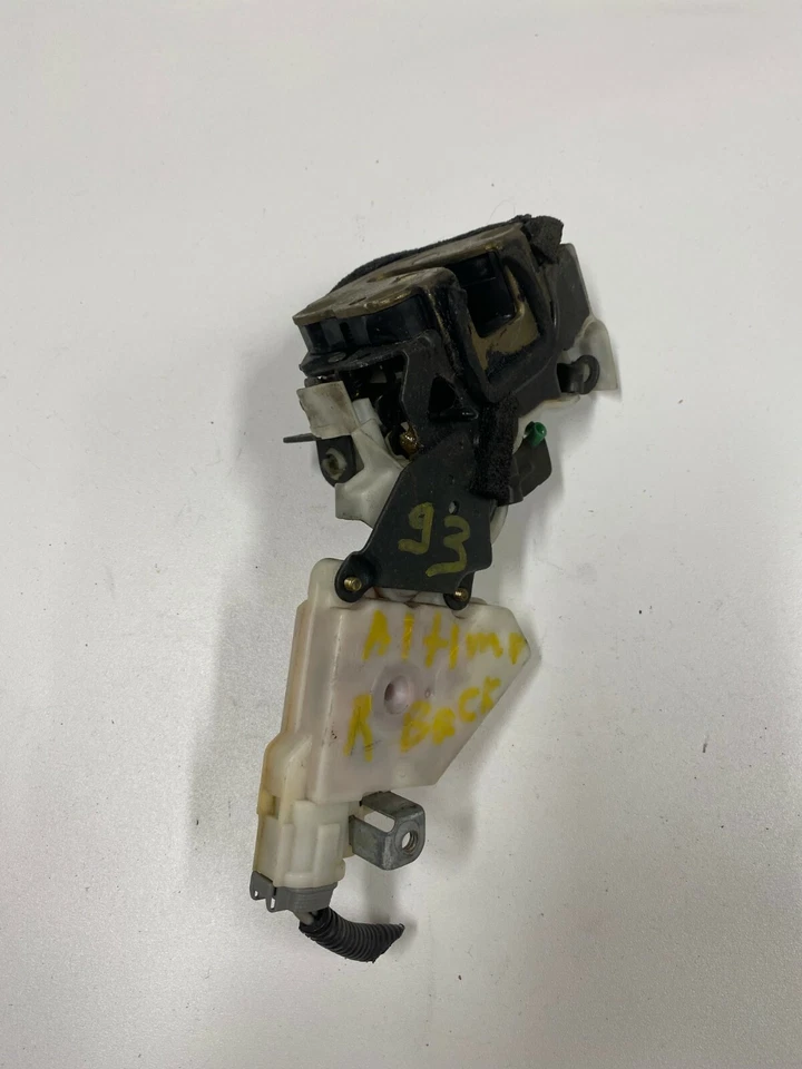 Привод замка левой задней двери 1993-1997 Nissan Altima 825537990 #A69 - Изображение 4 из 4