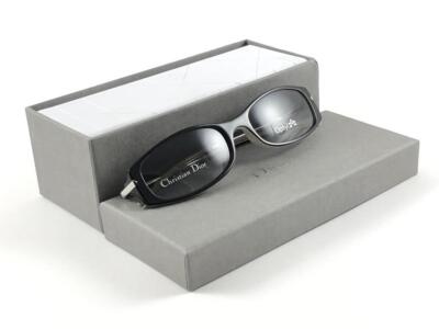 VINTAGE CHRISTIAN DIOR 3054 BLACK SLEEK 2000'S SUNGLASSES AUSTRIA