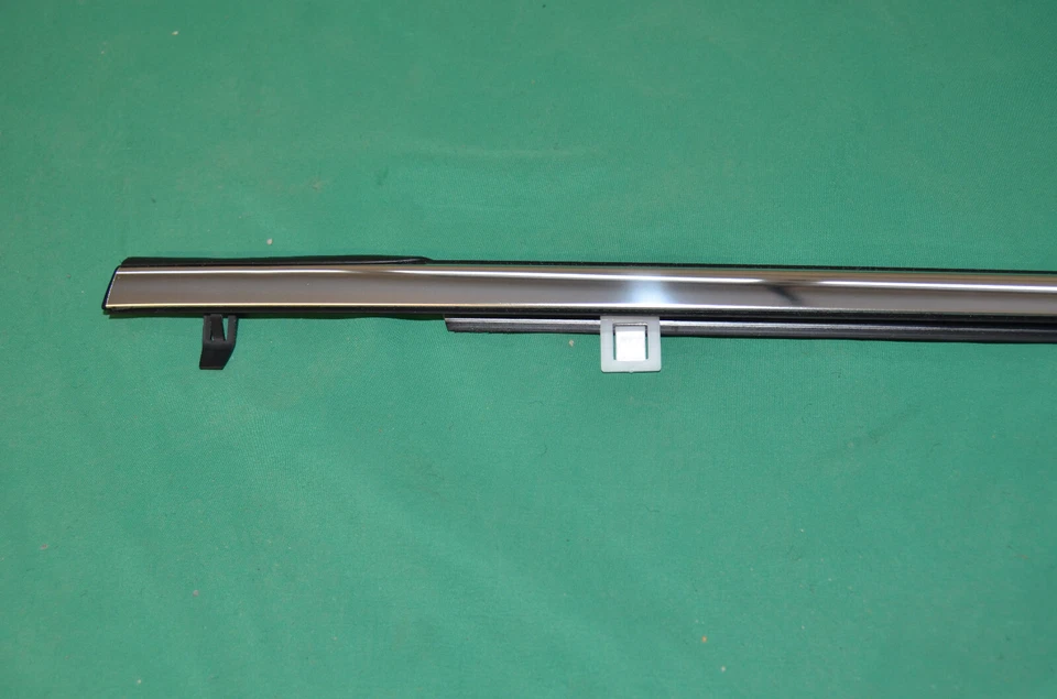 NUEVO Conjunto Moldura Puerta Corredera Izquierda Honda Odyssey Original 72950-TK8-A01 Foto 3 de 4