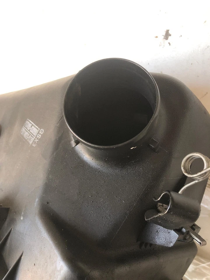 Toyota Camry 1998 sedán transmisión automática de 2,2 L caja purificadora de aire 1770103060 Foto 4 de 4