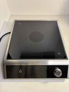 Vollrath MPI4-1800 13" x 18" 1800W Countertop Induction Range