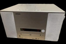 Epson MovieMate 30s DVD Projector ...ONLY 13 HOURS On Lamp. Tested & Works!