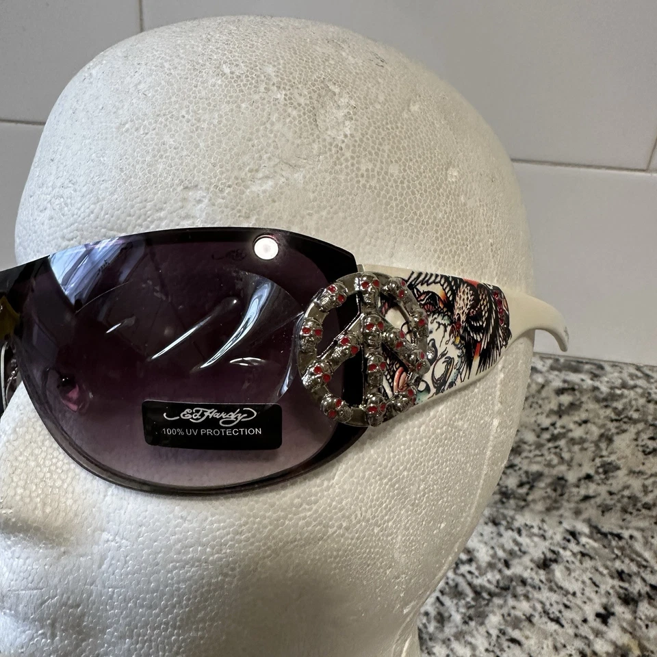 Ed Hardy Vintage Y2K White Sunglasses Skulls EHS 038 Glasses & Cloth New - Image 4 of 4