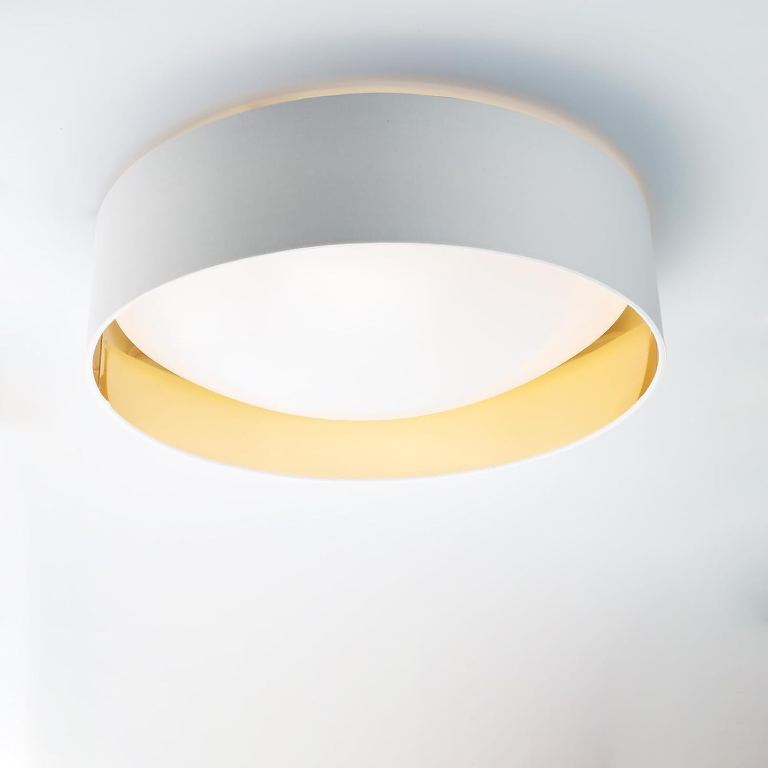 Navaris Plafoniera Soffitto Luce LED Dimmerabile - Lampadario Camera da Letto - Lampada con Telecomando - Temperatura del Colore e Luminosità Regolabile - 32 cm Bianco