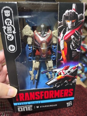 Transformers Studio Series ONE Starscream Action Figure - New In Box!