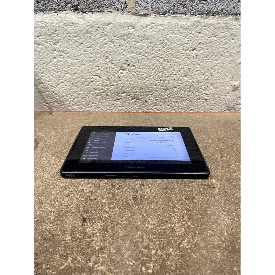 BlackBerry Playbook Tablet Black Wi-Fi Dual-Core Bluetooth LCD Display 1GB+16GB - Image 4 of 4