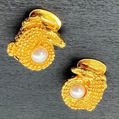 CELINE Vintage Crocodile Alligator Motif Pearl Clip-On Earrings Gold