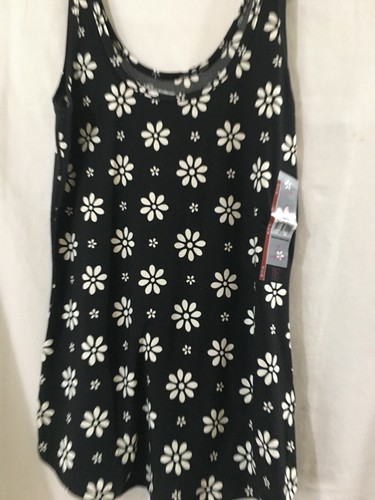 Black Floral Knit Tank Scoop Neck Super Soft Stretch NO BOUNDARIES Women Junior - Picture 2 of 3
