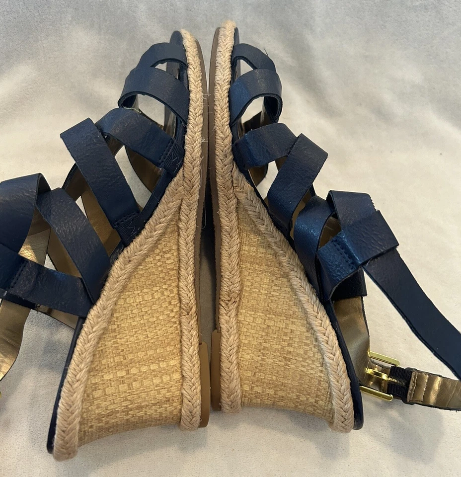 Sandalias de cuña CHAPS by RALPH LAUREN azul marino Daliyn de cuero con tiras para mujer talla 8 M Foto 4 de 4