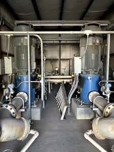 Two Simflo Vertical Pump SD10C 600 gpm @ 1245 ft/head 300 HP w/ AB VFD MCC