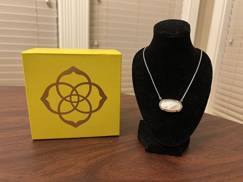 Kendra Scott Delaney Silver Pendant 