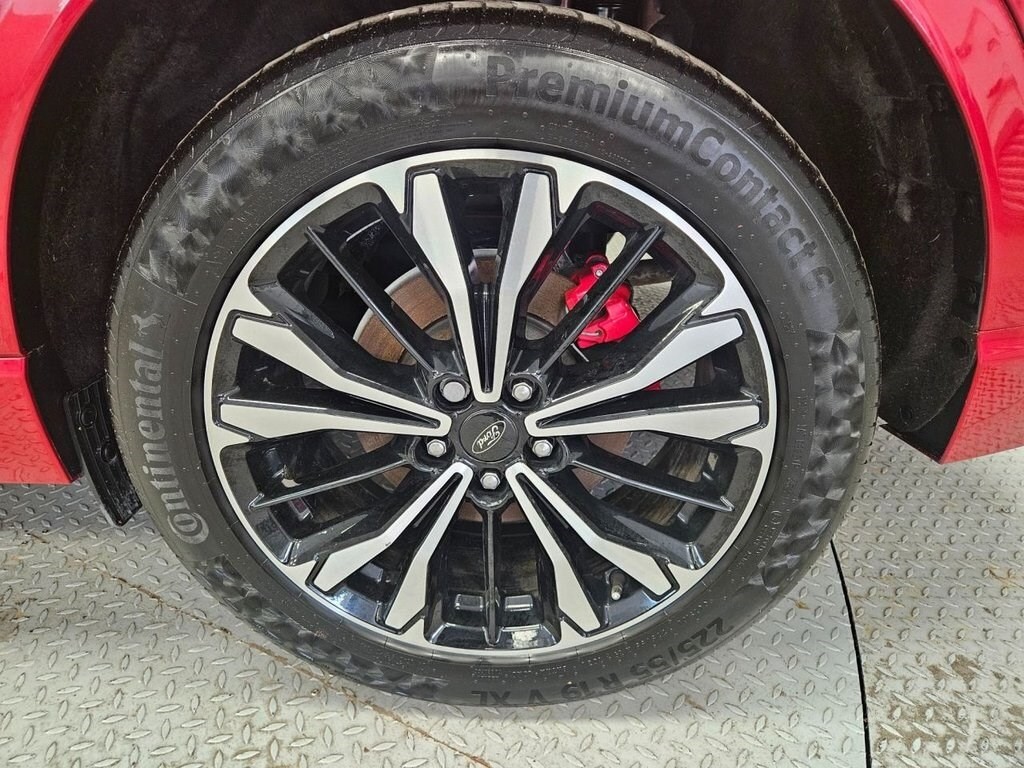 Picture 17 of 24