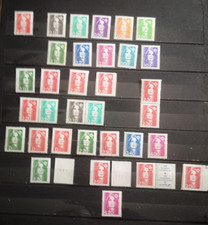 timbres  France 1990/1992 entre les N°2614 au N°2770  type Marianne 32 val neuf