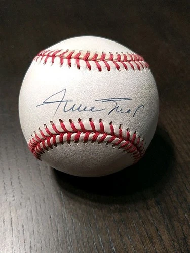 Willie Mays Autograph Official National League Baseball PSA DNA Giants