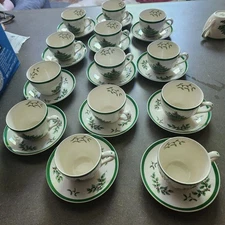 Flawless beautiful Spode China holiday 15 teacups 18 saucers 