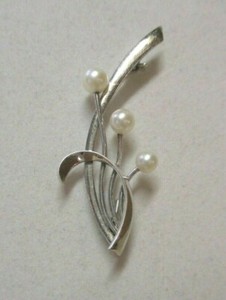 Mikimoto Sterling Silver Pearl Brooch Pin PI2