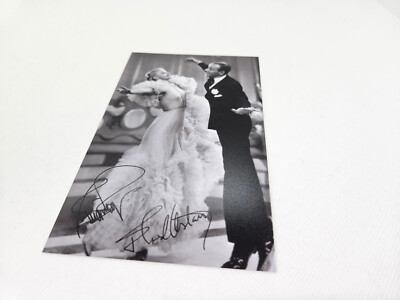 FRED ASTAIRE & GINGER ROGERS Repro-Autogramm - ca. 10x16 - (285)