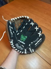 Rawlings Savage Series 10 inch Youth T-Ball Baseball Glove Black/tan