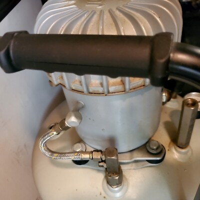 Jun-Air 6-25 Air Compressor W/ Parts Jun-Air 6-25 Air Compressor W/ Parts