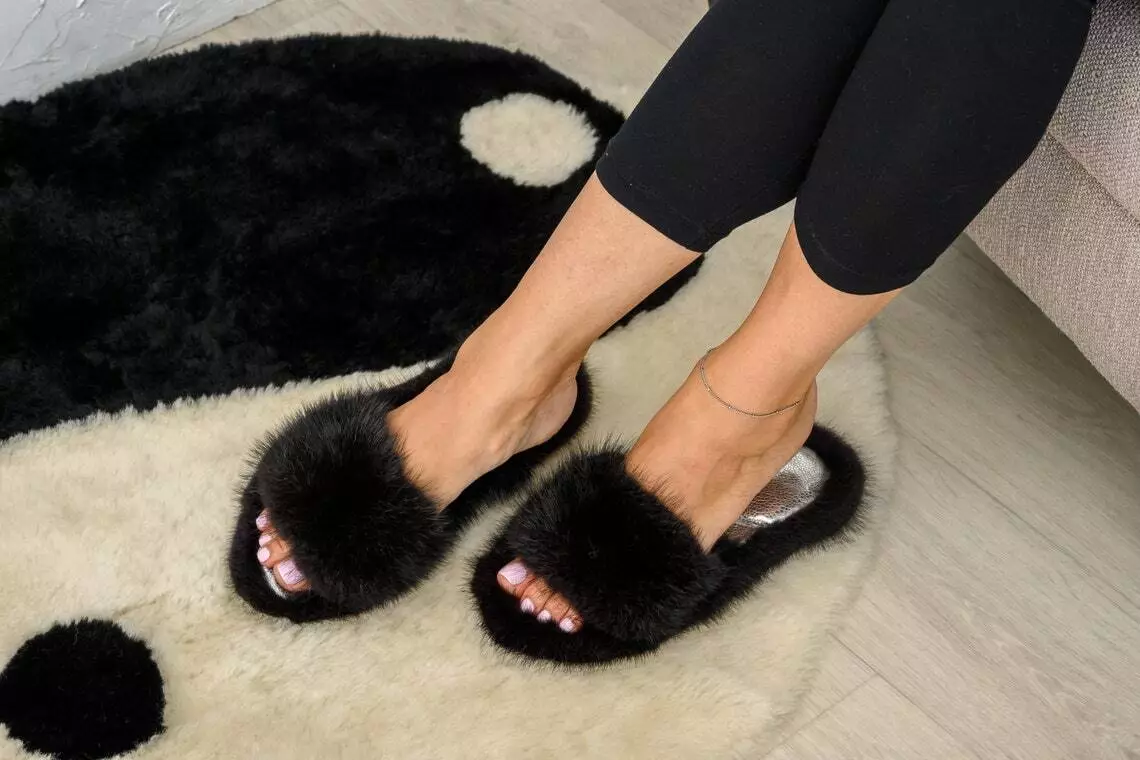 Muskrat &#034;Mink&#034; Slippers for Women, Genuine Fur Home Shoes, Handmade LITVIN | eBay