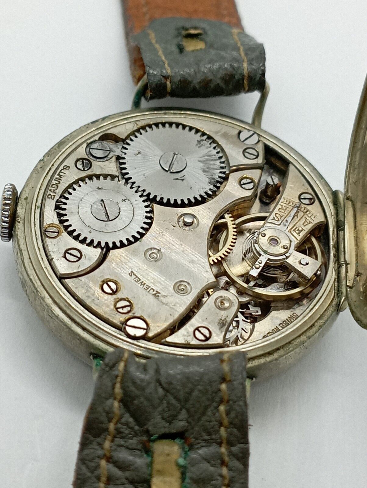 Foto 22 di 24